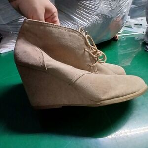 Universal Thread Beige Wedge Booties